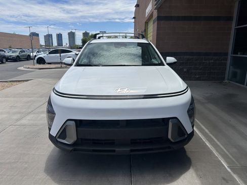 Used 2024 Hyundai Kona SEL image 9