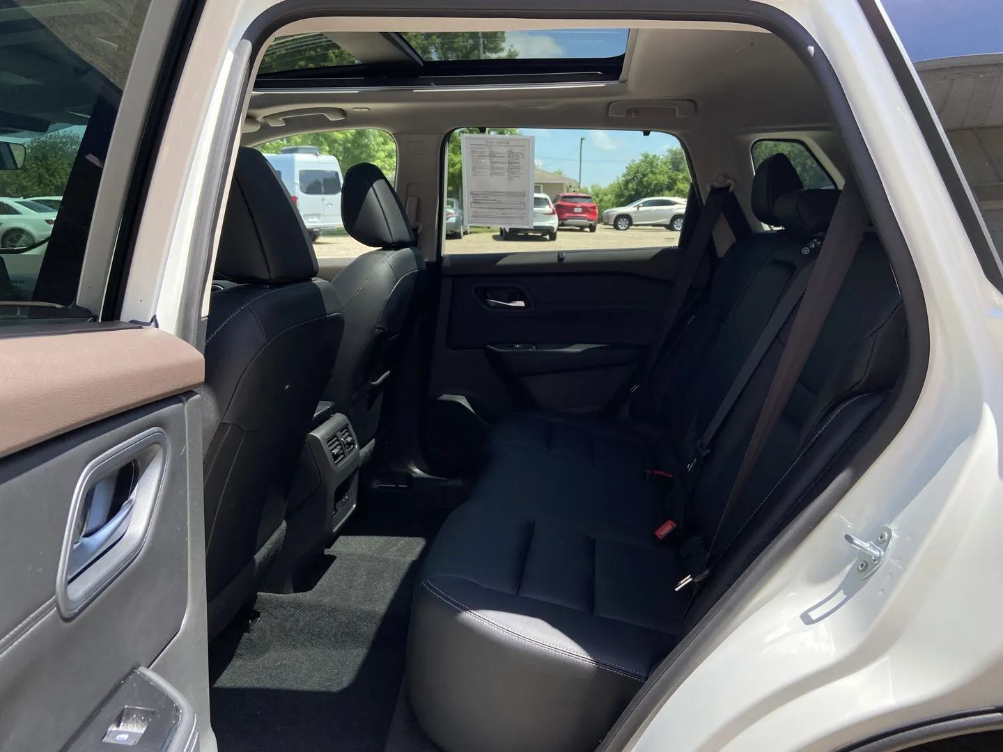 Used 2023 Nissan Rogue SL w/ SL Premium Package AWD/4WD image 25