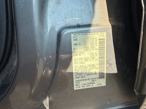 Used 2019 Nissan Frontier SV RWD image 25