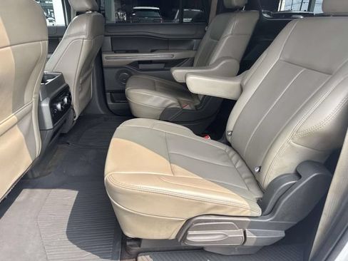 Used 2021 Ford Expedition Max XLT RWD image 17