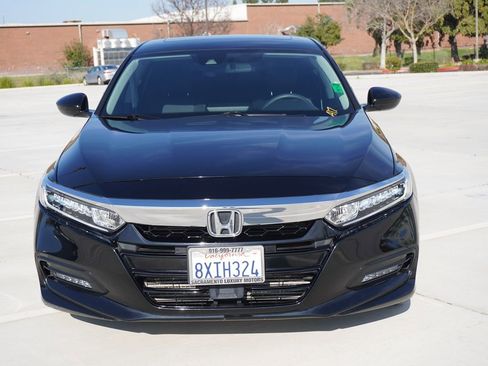 Used 2018 Honda Accord EX image 5