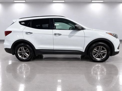Used 2018 Hyundai Santa Fe Sport w/ 2.4L Value Package 02 AWD/4WD image 4