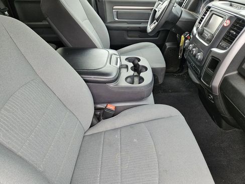Used 2024 RAM 1500 Classic SLT AWD/4WD image 11