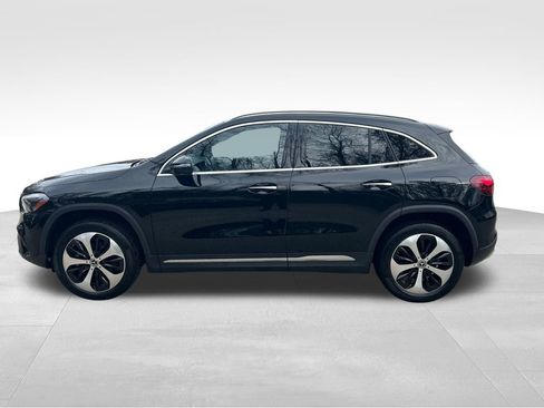 Used 2026 Mercedes-Benz GLA 250 4MATIC image 2