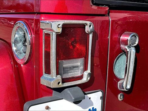 Used 2013 Jeep Wrangler Unlimited Sahara w/ Trailer Tow Group image 22