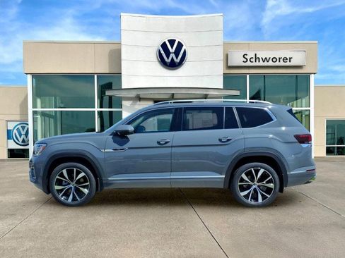 New 2026 Volkswagen Atlas SEL Premium R-Line AWD/4WD image 1