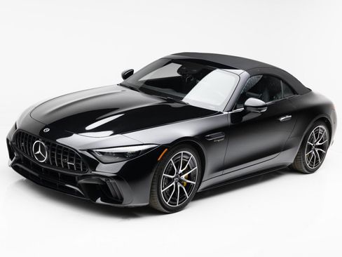 Used 2022 Mercedes-Benz SL 63 AMG 4MATIC w/ AMG Aerodynamic Package image 17