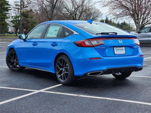 Certified 2024 Honda Civic Sport Touring image 16