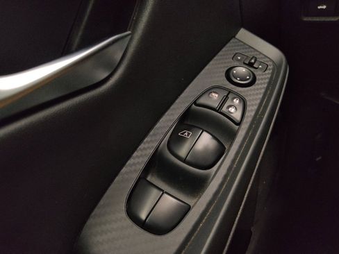Used 2024 Nissan Sentra SV FWD image 27