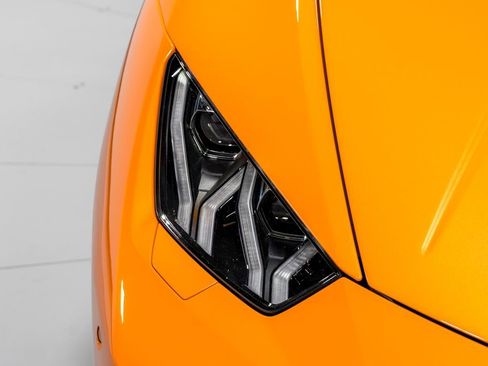 Used 2015 Lamborghini Huracan LP 610-4 image 35