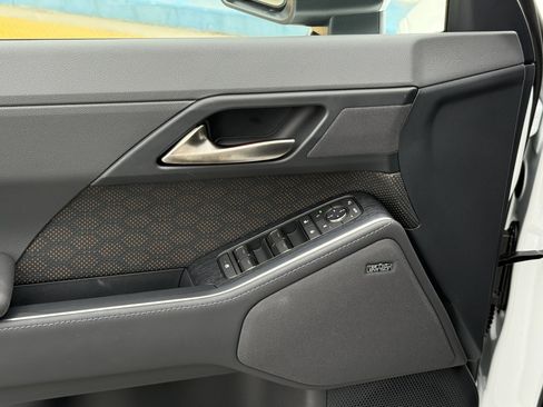 New 2026 Lexus GX 550 image 17