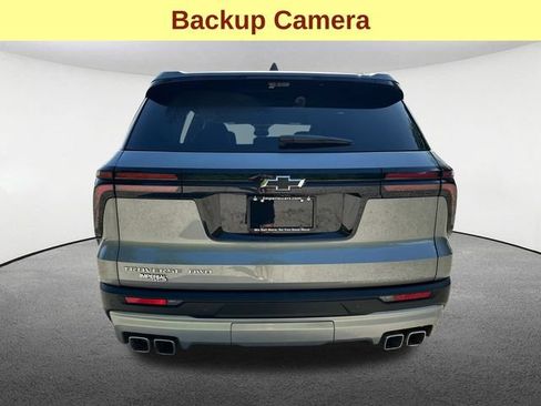 Used 2026 Chevrolet Traverse LT w/ Enhanced Driving Package AWD/4WD image 11