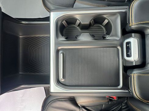 Used 2026 Ford Expedition Tremor AWD/4WD image 29