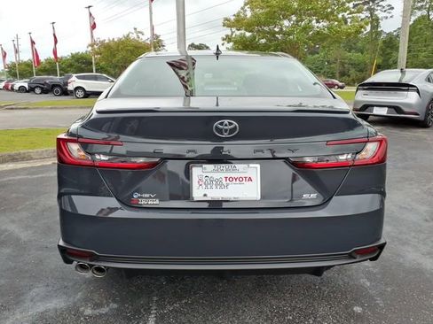 New 2026 Toyota Camry SE FWD image 2