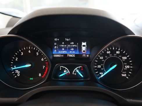 Used 2017 Ford Escape SE FWD image 32