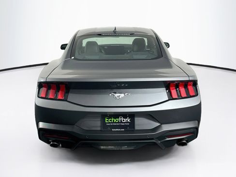Used 2026 Ford Mustang Premium RWD image 7