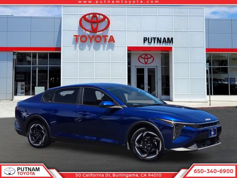 Used 2025 Kia K4 EX FWD image 1