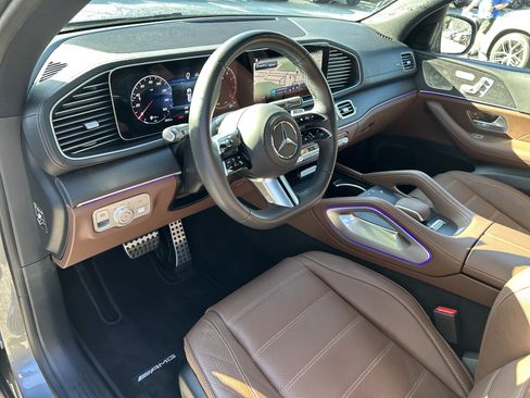 Certified 2025 Mercedes-Benz GLS 450 4MATIC image 21