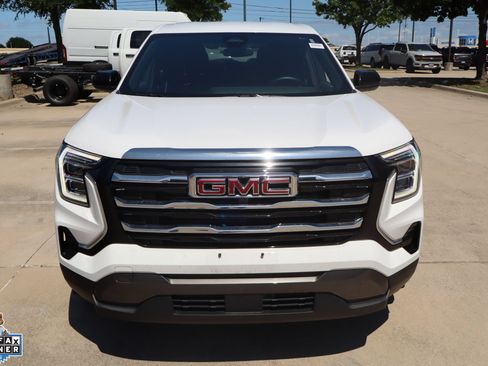 Used 2026 GMC Terrain Elevation AWD/4WD image 9