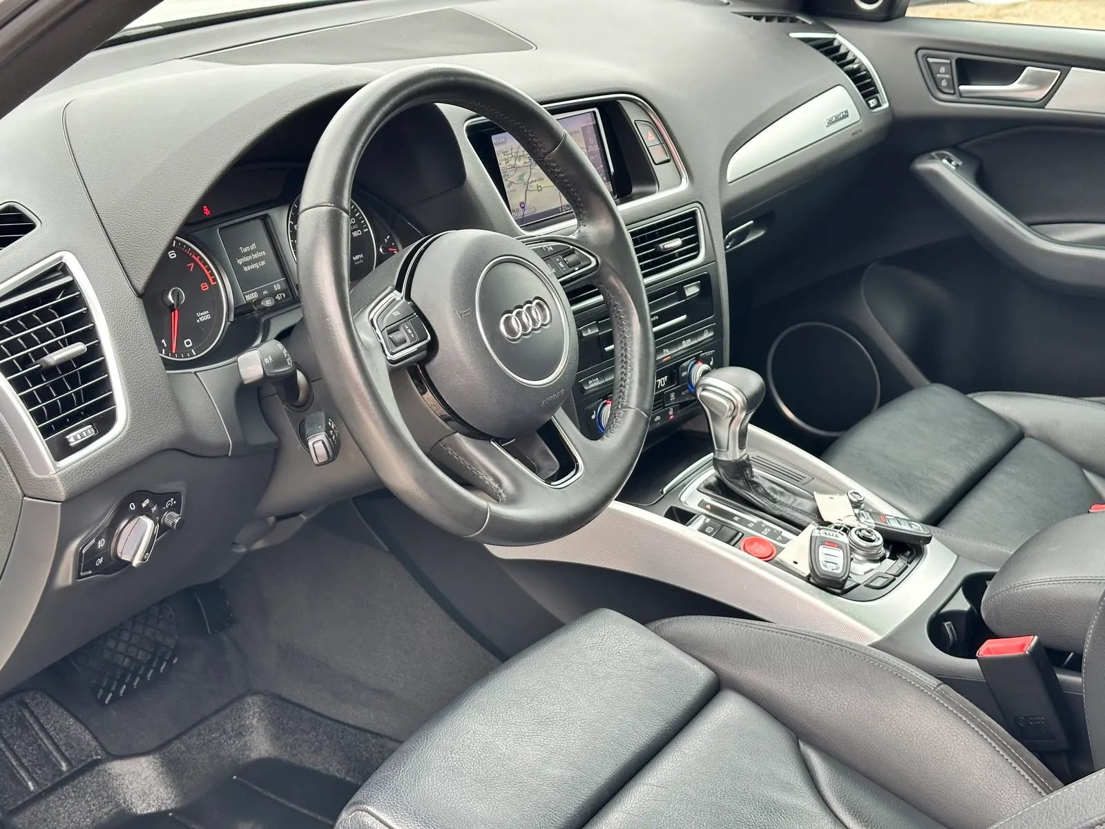 Used 2017 Audi Q5 2.0T Premium Plus w/ Technology Package AWD/4WD image 10