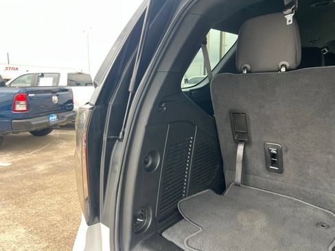 Used 2022 Chevrolet Tahoe LS w/ Driver Alert Package RWD image 10