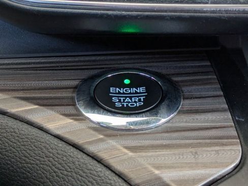 Certified 2020 Ford Explorer Limited image 32