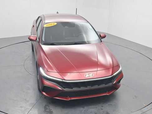 Used 2024 Hyundai Elantra SEL image 46