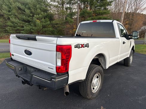 Used 2018 Ford F250 XLT image 5