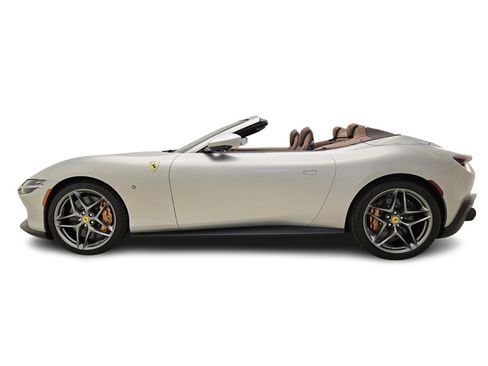 Used 2024 Ferrari Roma Spider image 12
