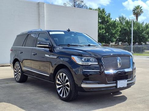Certified 2023 Lincoln Navigator Reserve RWD image 20