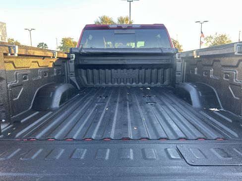 Used 2020 Chevrolet Silverado 3500 High Country image 32