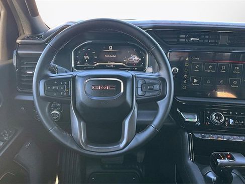 Used 2025 GMC Sierra 1500 AT4 w/ AT4 Premium Package image 5