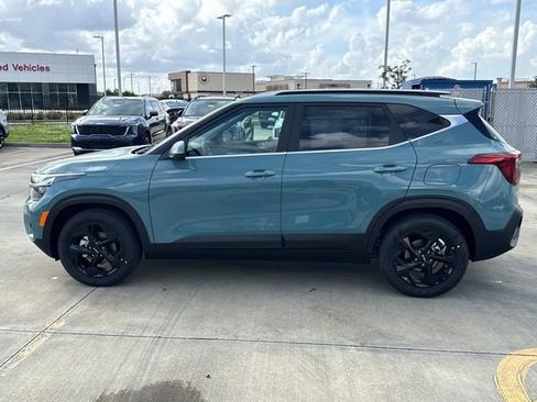 New 2026 Kia Seltos EX image 5