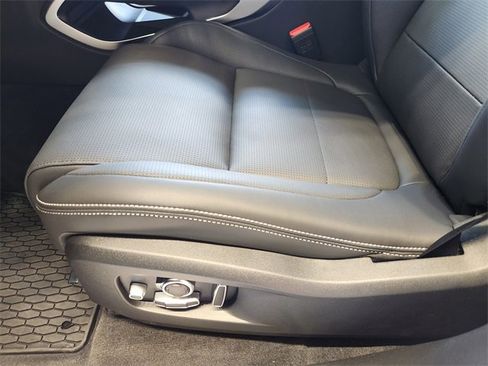 Used 2026 Jaguar F-PACE R-Dynamic S image 22