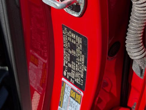 Used 2019 Kia Soul + image 33