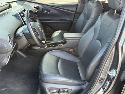 Certified 2022 Toyota Prius XLE w/ Advanced Technology Package FWD image 23