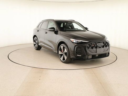 New 2026 Audi SQ5 Premium Plus AWD/4WD image 10