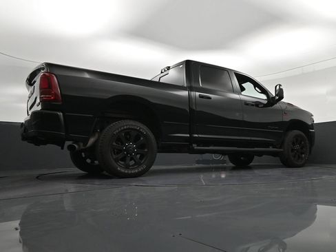 Used 2025 RAM 2500 Big Horn AWD/4WD image 27