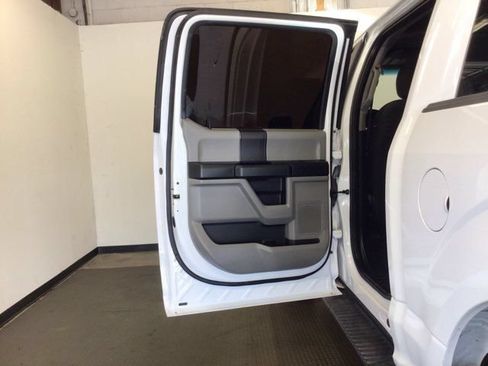 Used 2018 Ford F150 XL w/ Equipment Group 101A Mid AWD/4WD image 17