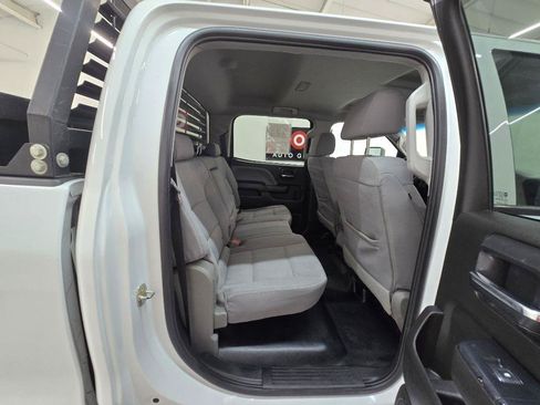 Used 2019 Chevrolet Silverado 2500 W/T w/ WT Convenience Package RWD image 17