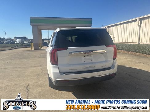Used 2021 GMC Yukon SLT w/ SLT Luxury Plus Package image 14