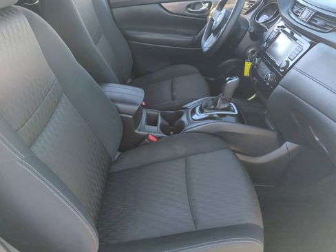 Used 2018 Nissan Rogue S image 17