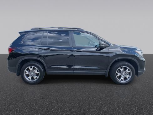 Used 2023 Honda Passport TrailSport image 10