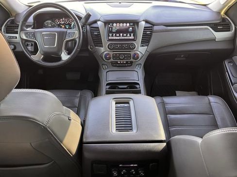 Used 2019 GMC Yukon XL Denali w/ Open Road Package image 11