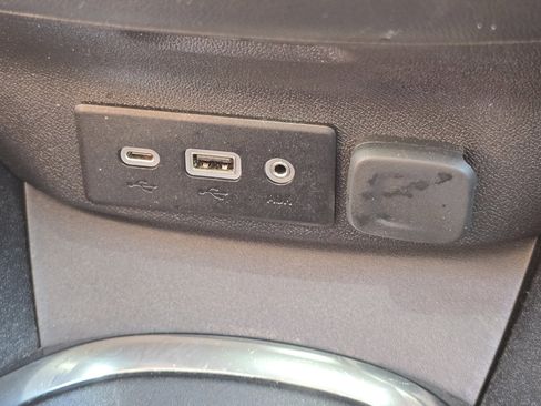 Used 2023 Chevrolet Malibu LT image 7