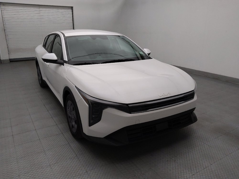 Used 2025 Kia K4 FWD image 13