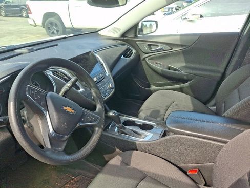 Used 2020 Chevrolet Malibu LT FWD image 9