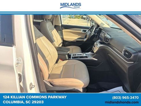 Used 2023 Ford Explorer XLT w/ Equipment Group 202A RWD image 39