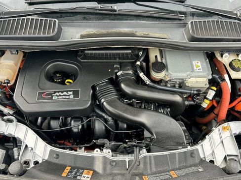 Used 2015 Ford C-MAX Energi SEL w/ Equipment Group 301A FWD image 12