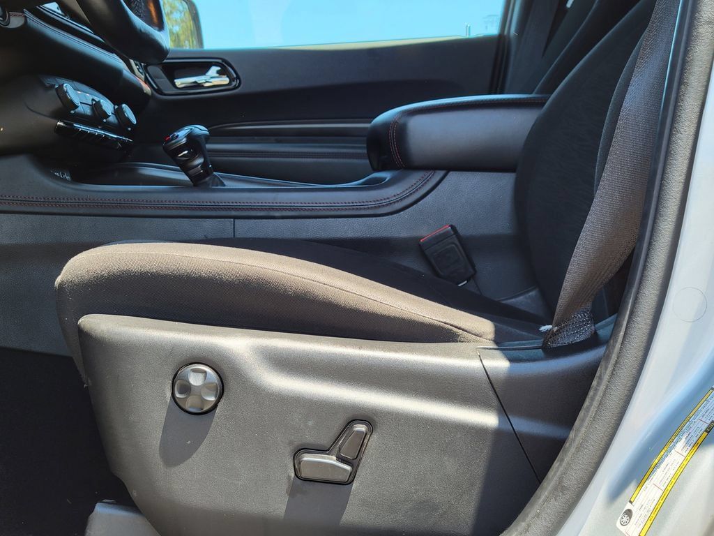 Used 2023 Dodge Durango GT AWD/4WD image 24